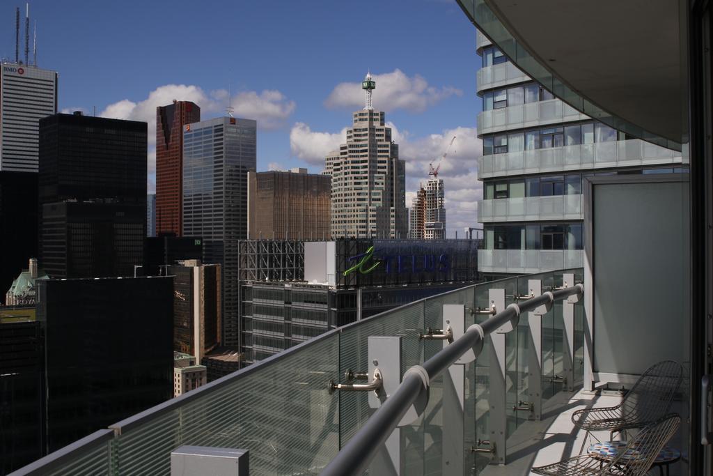 Corporate Suite Toronto Exteriör bild