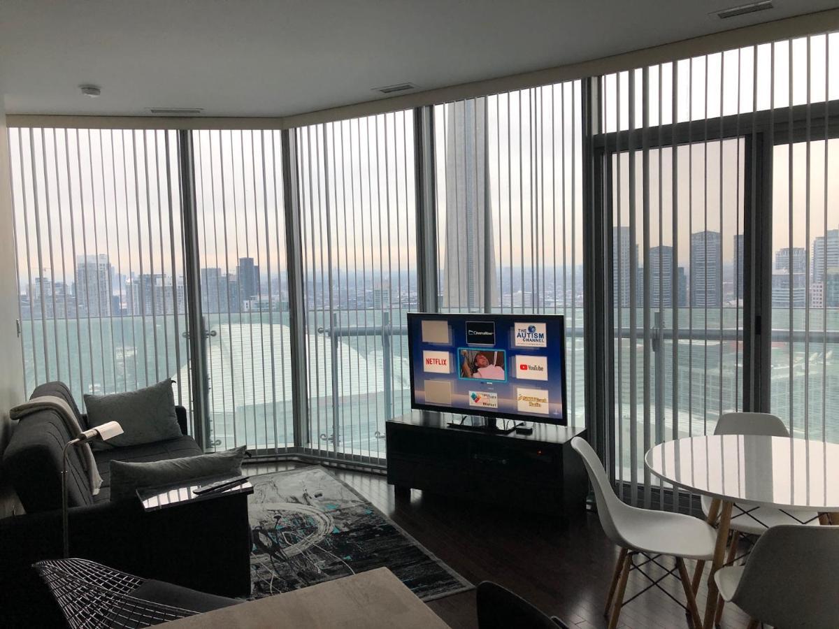 Corporate Suite Toronto Exteriör bild